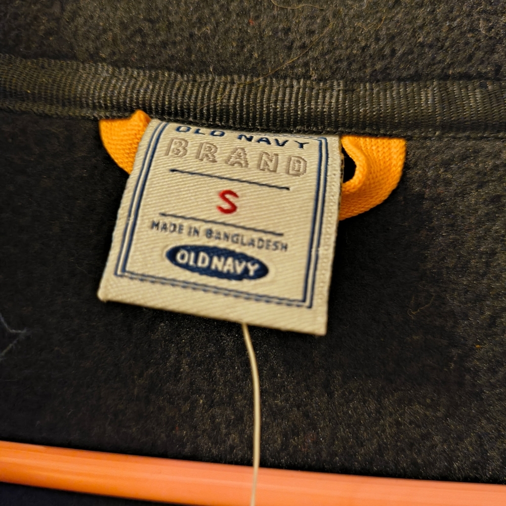 Old Navy Brand New With Tags! Small! Great Christmas Gift! - Picture 3 of 6